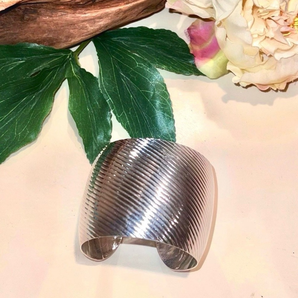 Silver Textured Cuff Bracelet 925